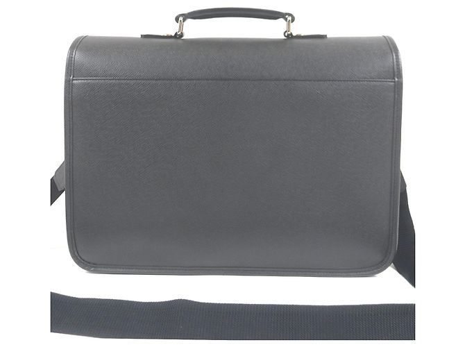 Borsa Louis Vuitton Taiga Anton - Ardoise Grigio - vista 3