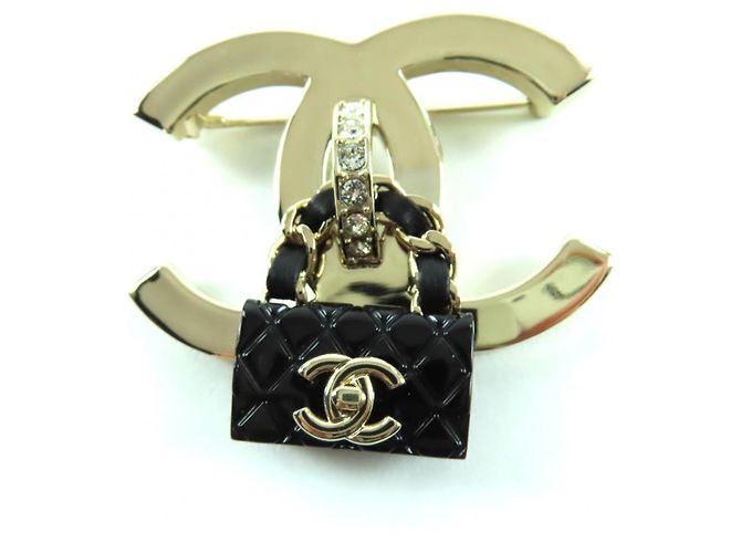 Spilla per borsa Chanel B23C Coco Mark Nero D'oro - vista 6