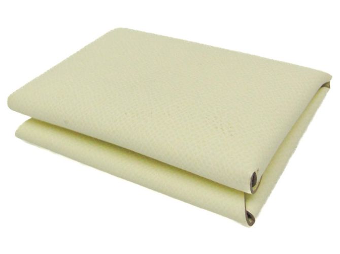 Tarjetero Calvi Duo de cuero Epsom de Hermès en crema Crudo - vista 2