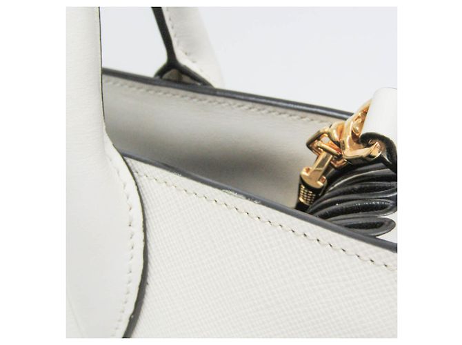 Borsa in pelle bianca Prada Bibliothèque 1BC034 Bianco - vista 10