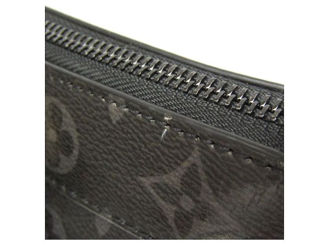 Louis Vuitton Monogram Eclipse glänzende Reißverschluss-Tasche M43900 Schwarz Dunkelviolett - Ansicht 12