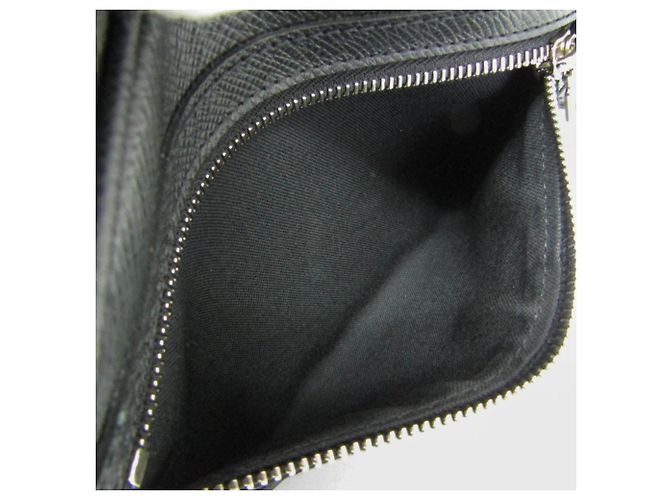 Borsa a mano da uomo Louis Vuitton Taiga Pavel M31142 in Ardoise - vista 10