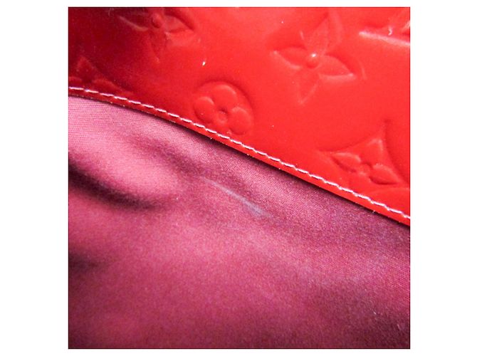 Borsa Summit Drive in Monogram Vernis di Louis Vuitton Rosso - vista 17