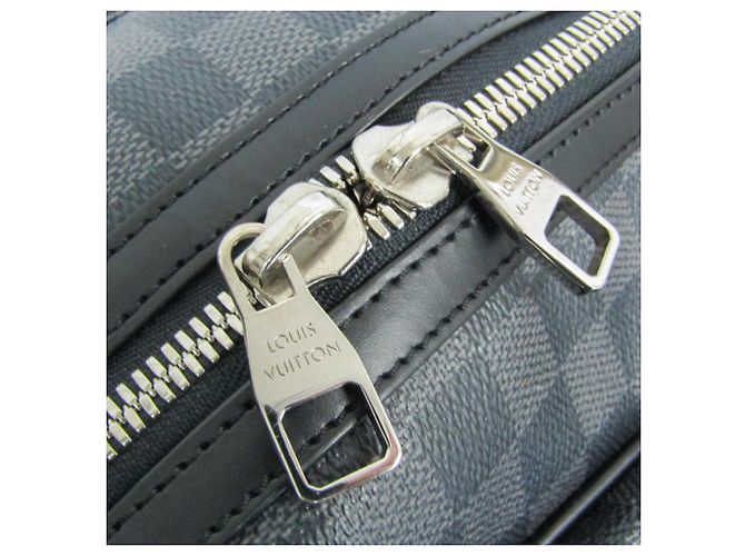 Borsa Boston N41140 in Damier Graphite di Louis Vuitton per uomo Marrone Nero - vista 16