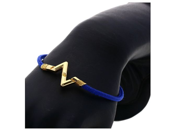 Bracciale charm Louis Vuitton LV Vault Upside Down #19 D'oro - vista 5