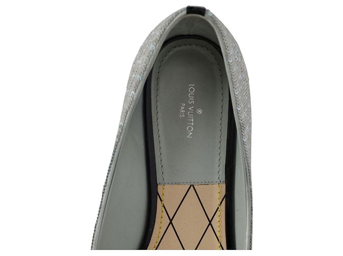 Louis Vuitton Sequin Pointed Toe Flats - '10s Multiple colors - view 5