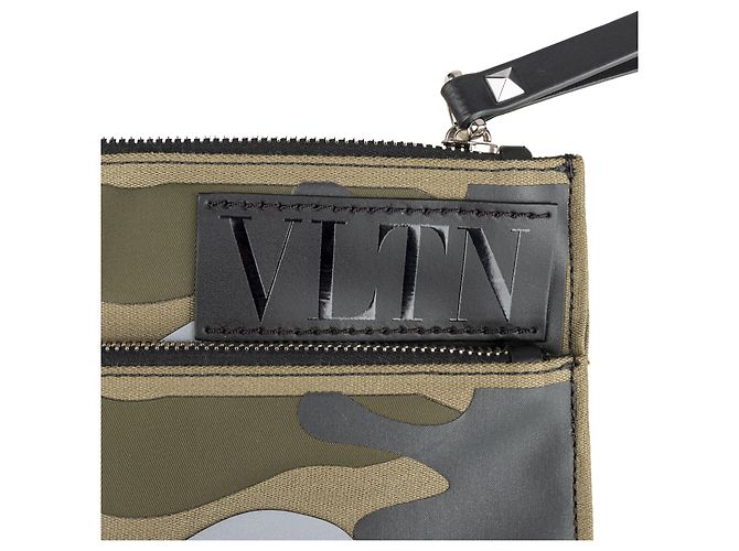 Valentino Garavani Borsa Pouch Camouflage VLTN di Valentino - '10s - vista 3