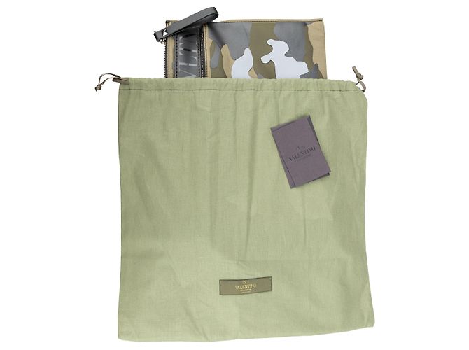 Valentino Garavani Borsa Pouch Camouflage VLTN di Valentino - '10s - vista 6