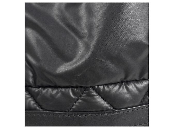 Borsa Tote Piccola Coco Cocoon di Chanel Nero - vista 4
