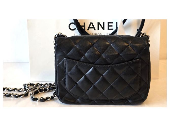 Timeless Bolsa de mão Chanel em couro de cordeiro preto - vista 9