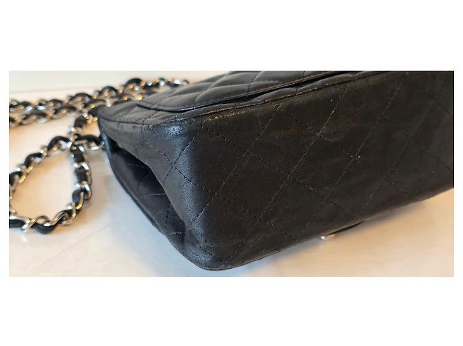 Timeless Bolsa de mão Chanel em couro de cordeiro preto - vista 10