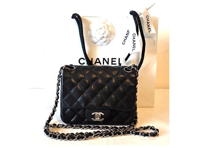 Timeless Bolsa de mão Chanel em couro de cordeiro preto - vista 13