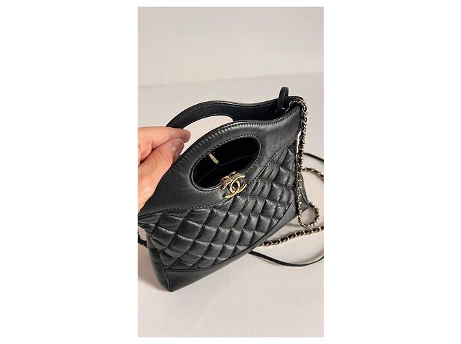 Mini borsa 31 della collezione primavera-estate 24S di Chanel Nero - vista 19