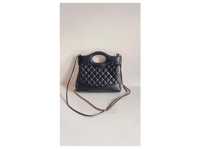 Mini borsa 31 della collezione primavera-estate 24S di Chanel Nero - vista 21