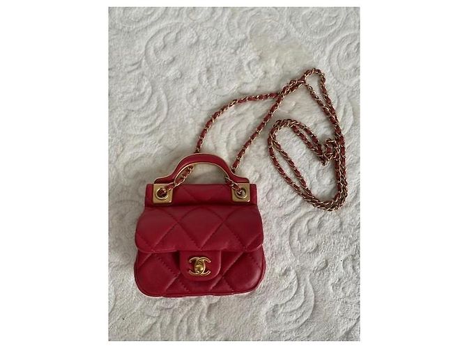 Mini Borsa Chanel Trapuntata Rosa Pelle di Vitello - vista 12