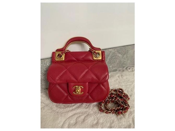 Mini Borsa Chanel Trapuntata Rosa Pelle di Vitello - vista 13