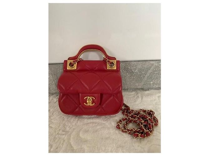 Mini Borsa Chanel Trapuntata Rosa Pelle di Vitello - vista 14