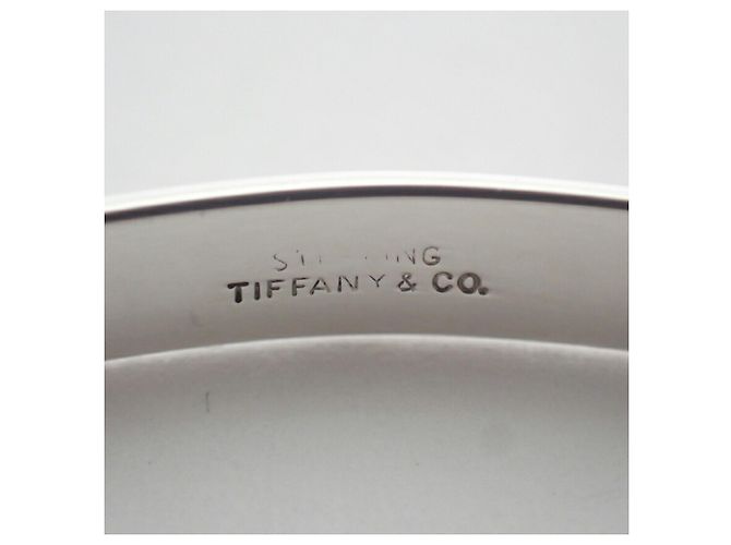 Bracciale bangle con bordo affilato Tiffany & Co. - vista 6