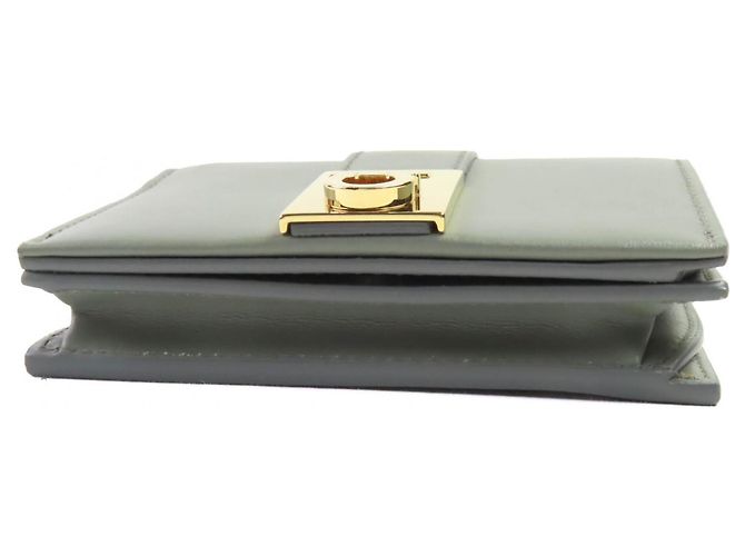 Billetera bi-fold de cuero Gancini de Salvatore Ferragamo - vista 4