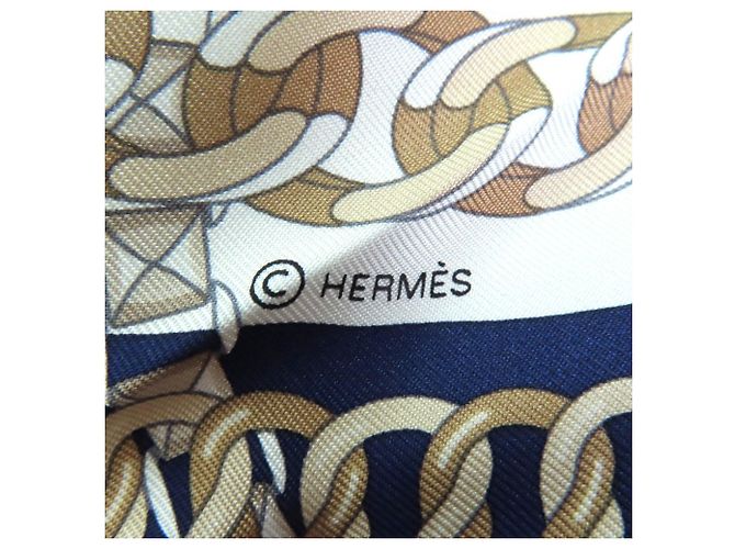 Silk In Borsa in seta Furoshiki PM Petit H di Hermès Blu navy - vista 5