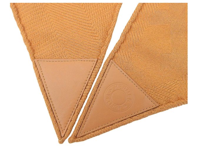 Hermès Stola in cashmere e seta New Libris Losange GM HERMES Marrone - vista 4