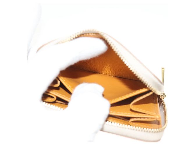 LOUIS VUITTON Monogram Monopanam Monedero Zippy Beige M82691 LV Auth 115227SAM - vista 18