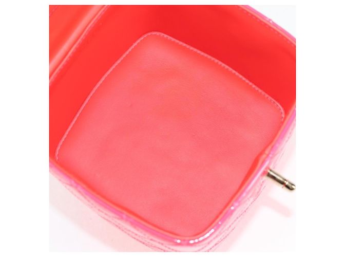 Vanity CHANEL Pochette Matelassé Smalto Rosa Oro CC Auth 123518SAM D'oro - vista 9