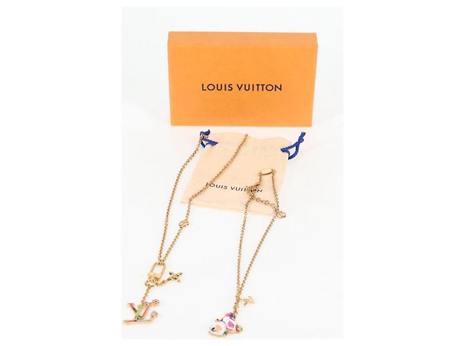 COLLANA SUPER PIATTA IN METALLO ORO LOUIS VUITTON LVxTM 2 M02499 LV Auth 127723SM - vista 17