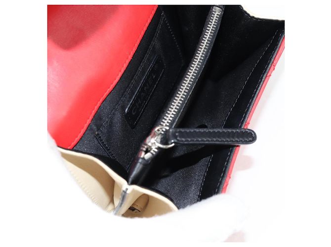 CHANEL Borsa a Spalla Matelassé in Pelle di Agnello Rossa Argento CC Auth 127167SAM Rosso - vista 10