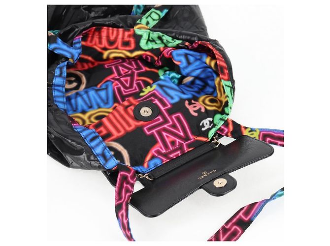 CHANEL Borsa a Spalla Matelassé in Pelle Caviar Nera CC Auth 127322SAM Nero - vista 10