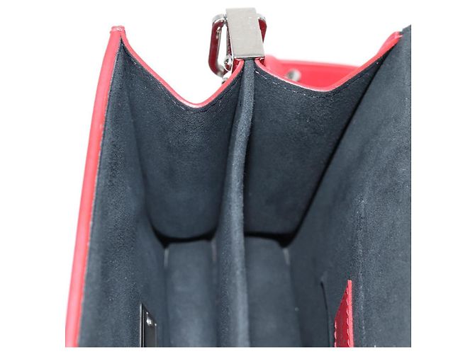 LOUIS VUITTON Mini Borsa a Spalla Dauphine in Pizzo Monogramma Rossa M20359 Auth 127494SM Rosso - vista 21