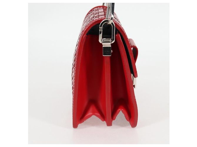 LOUIS VUITTON Mini Borsa a Spalla Dauphine in Pizzo Monogramma Rossa M20359 Auth 127494SM Rosso - vista 4