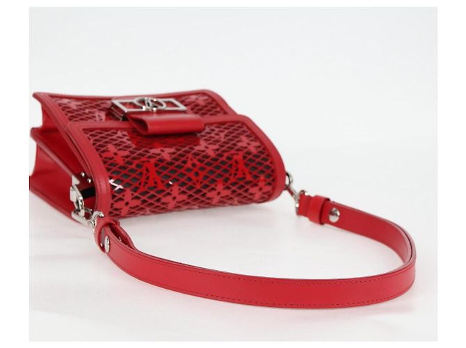 LOUIS VUITTON Mini Borsa a Spalla Dauphine in Pizzo Monogramma Rossa M20359 Auth 127494SM Rosso - vista 7