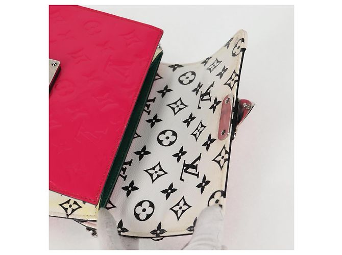LOUIS VUITTON Borsa a Spalla Vernis Winewood PM Rose Pop M90443 LV Auth 127441SAM Rosa - vista 8