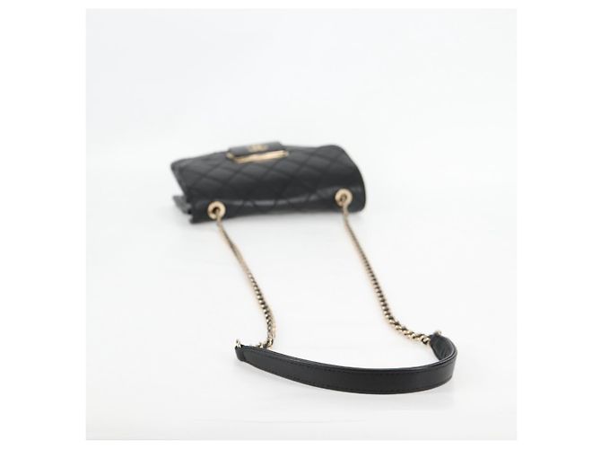 CHANEL Matelassierte Schultertasche aus Lammleder Schwarz Gold CC Auth 127542SAM Golden - Ansicht 7