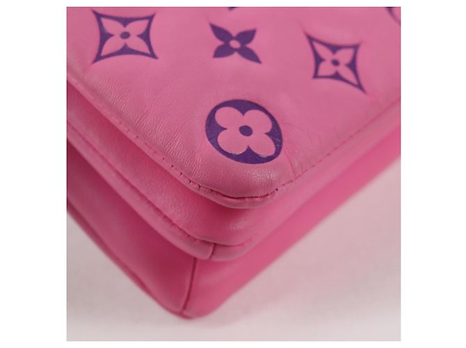 LOUIS VUITTON Pochette Coussin Monogram Borsa a Spalla Rosa M80745 LV Auth 126599SAM - vista 10