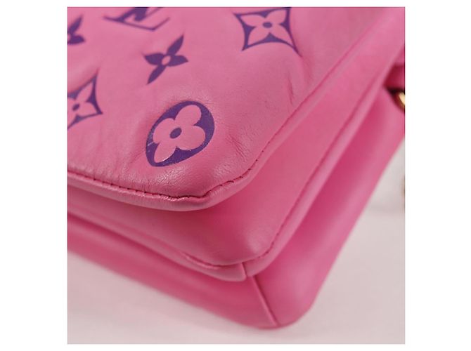 LOUIS VUITTON Pochette Coussin Monogram Borsa a Spalla Rosa M80745 LV Auth 126599SAM - vista 15
