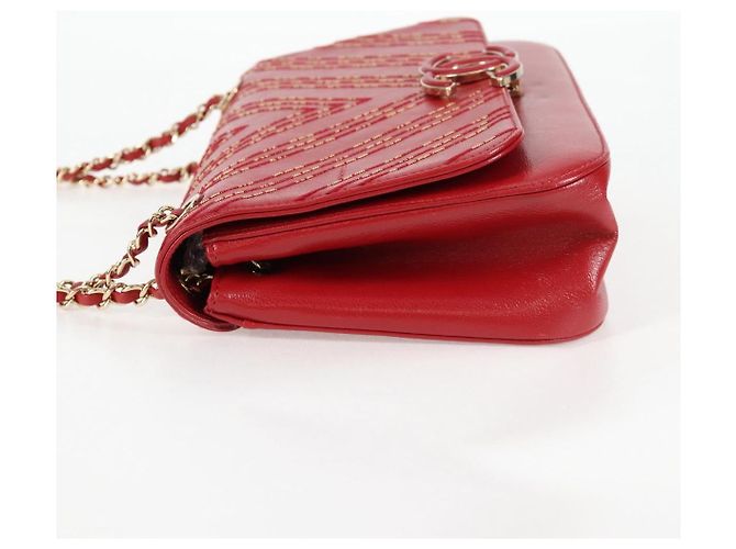 CHANEL Borsa a Spalla in Pelle di Agnello con Catena V Stitch Rossa Oro CC Auth 126605SM - vista 3