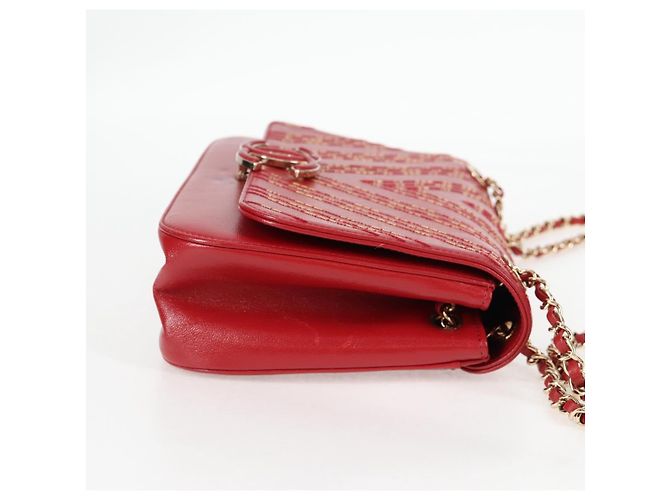 CHANEL Borsa a Spalla in Pelle di Agnello con Catena V Stitch Rossa Oro CC Auth 126605SM - vista 4