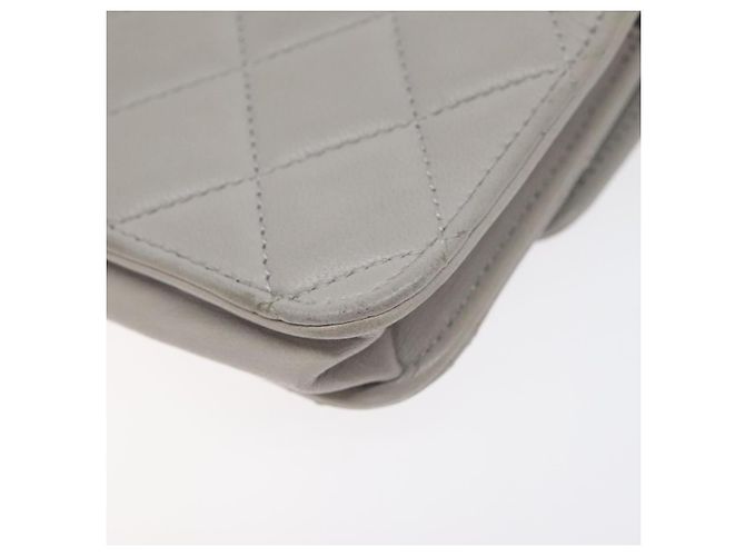 CHANEL Borsa a Spalla Matelassé con Catena in Pelle di Agnello Grigia Oro CC Auth 128807SAM Marrone D'oro - vista 16
