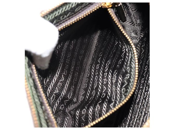 Saffiano Bolso de Hombro PRADA de cuero Safiano Oro Auth 149196V Dorado - vista 22