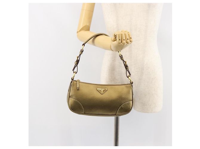 Saffiano Bolso de Hombro PRADA de cuero Safiano Oro Auth 149196V Dorado - vista 23