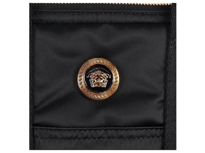 Bolsa de mão VERSACE em nylon 2 vias preta e dourada Auth 118725V Preto Dourado - vista 17