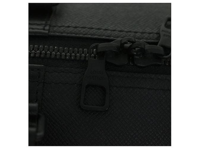 LOUIS VUITTON Taiga Rainbow Keepall Bandouliere 50 Borsa Boston M30345 Auth 55863SM Nero Multicolore - vista 21