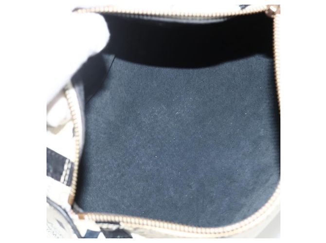 Borsa a Spalla MCM Vicetos Logogram in Pelle PVC Bianco e Oro Auth SW2161 D'oro - vista 11