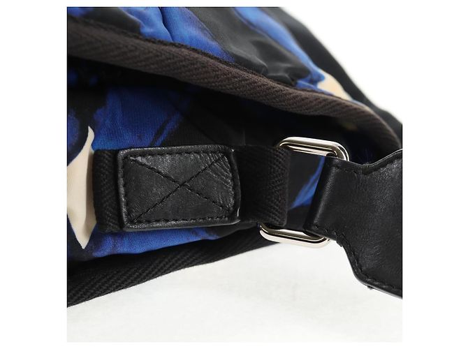 Borsa a Spalla CHANEL Nylon Blu Nero Argento CC Auth 141222V - vista 9