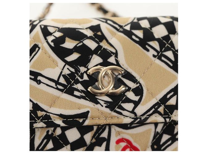 Chanel Borsa Matelassé con Catena Bandiera Scacchiera Satin Beige Oro CC Auth 145708M D'oro - vista 20