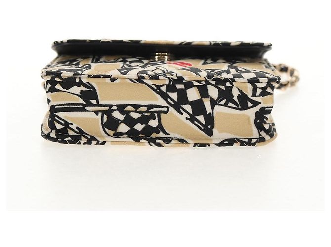 Chanel Borsa Matelassé con Catena Bandiera Scacchiera Satin Beige Oro CC Auth 145708M D'oro - vista 5
