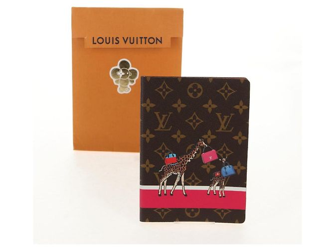 LOUIS VUITTON Monogram Kaye Clemence Note Cover GI0767 LV Auth 145799M - view 12