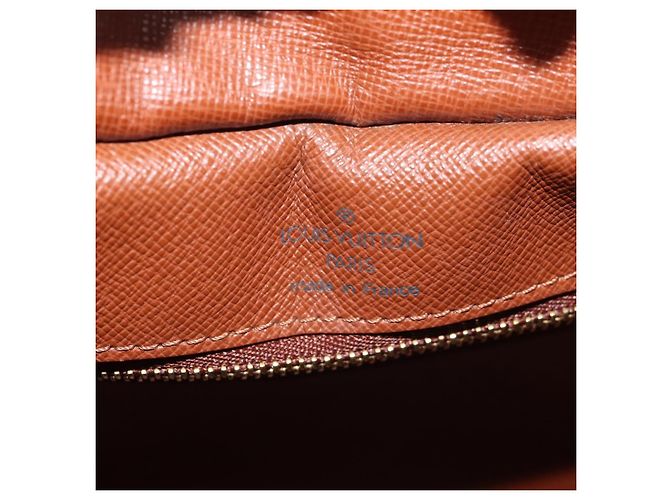 LOUIS VUITTON Borsa a Spalla Monogram Boulogne 30 M51265 LV Auth am9239V Monogramma - vista 22